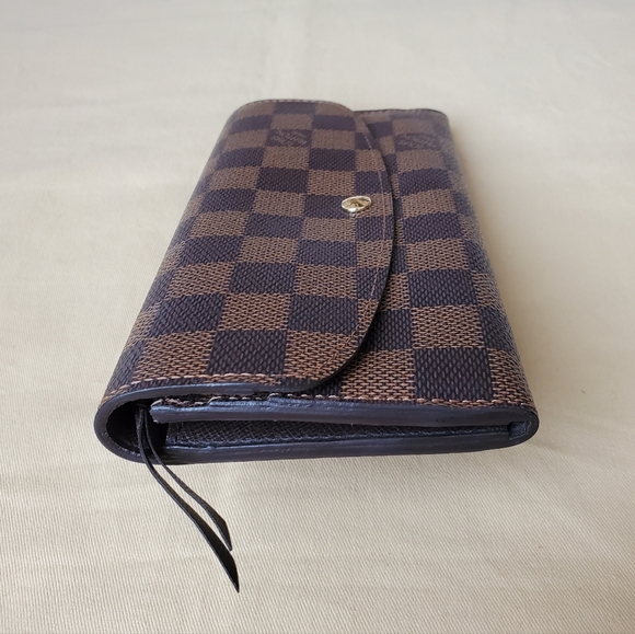 LOUIS VUITTON EMILIE DAMIER EBENE WALLET - Picture 2 of 16